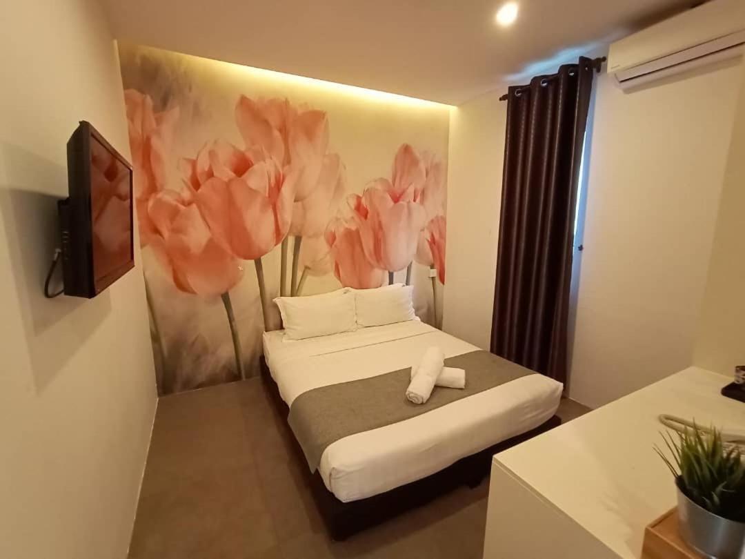 Sri Permaisuri Hotel 2*
